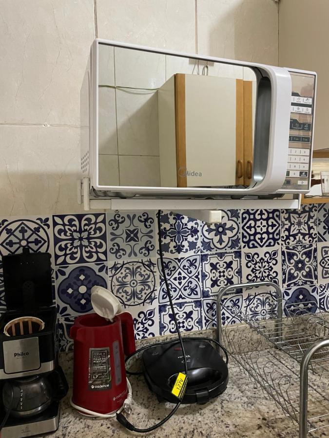 Em Copacabana Apartment *